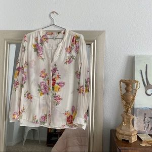 S i l k  f l o r a l  t o p